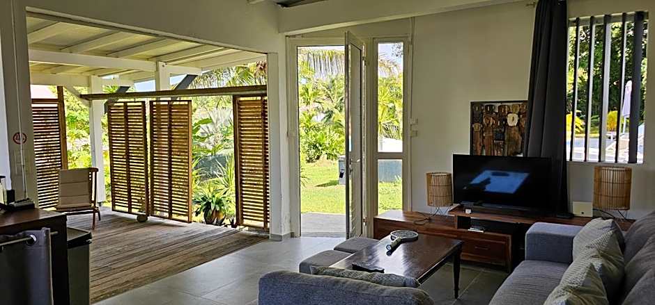 Habitation Villa Les Cassias