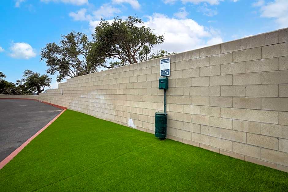 Days Inn by Wyndham Arroyo Grande/Pismo Beach