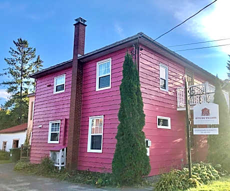 Apartment with Garden View
