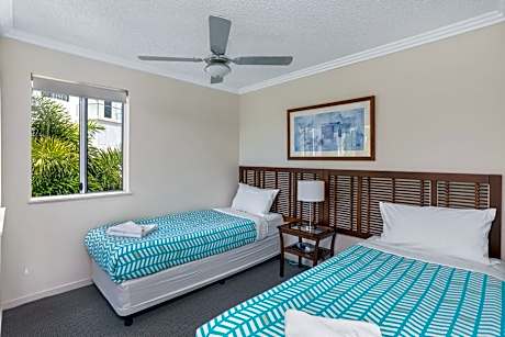 One Bedroom Apartment (with External Rooftop Spa)