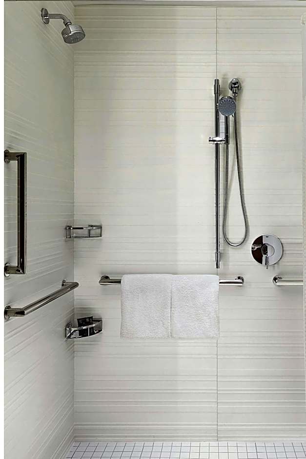 AC Hotel by Marriott Dallas Downtown