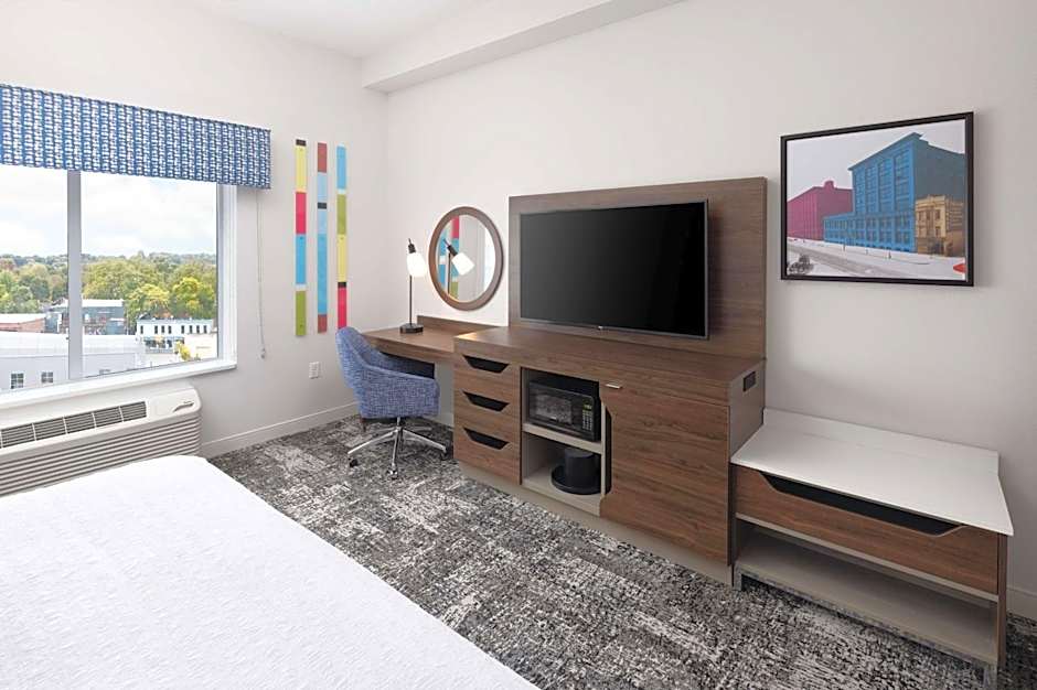 Hampton Inn & Suites Rochester Downtown