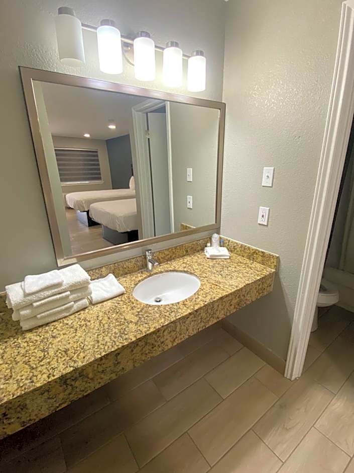 Falcon Executive Inn