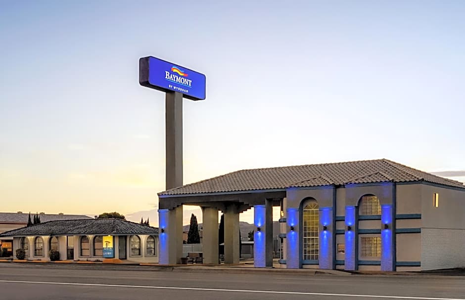 Baymont by Wyndham Kingman