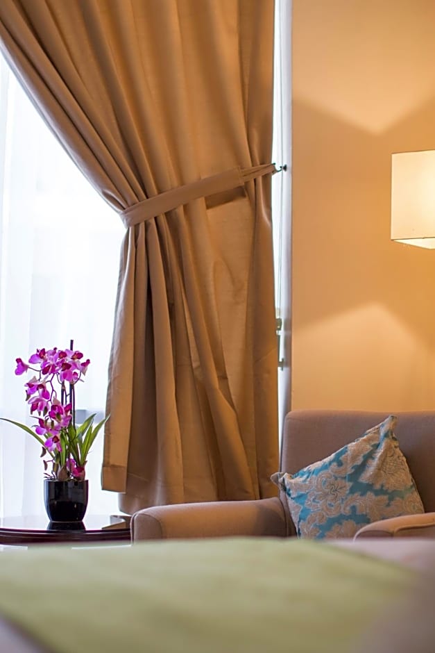 Prime Al Hamra Hotel