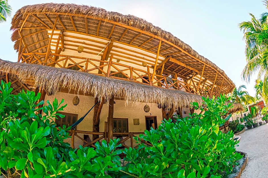 Ensueño Holbox & Beach Club