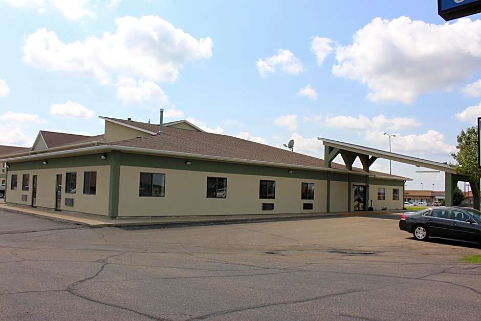 Days Inn by Wyndham Watertown