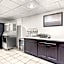 Red Lion Inn & Suites Pontoon Beach