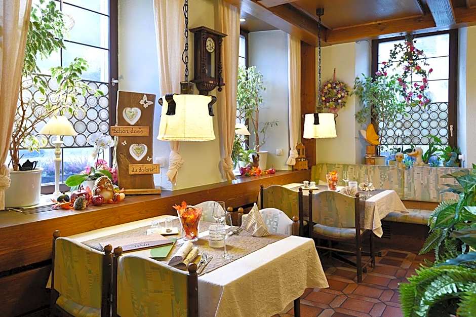 Gasthof & Hotel Goldener Hirsch
