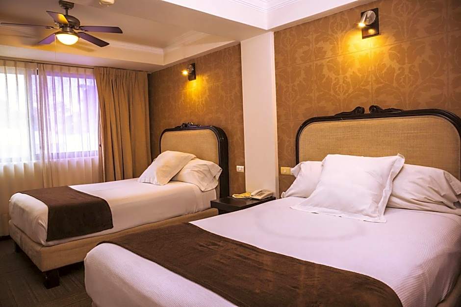 Hotel Clara Luna