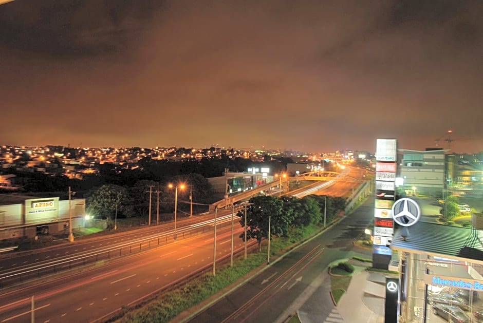 Holiday Inn San Jose Escazu