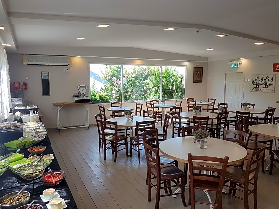 Q Village Hotel - Poleg Beach