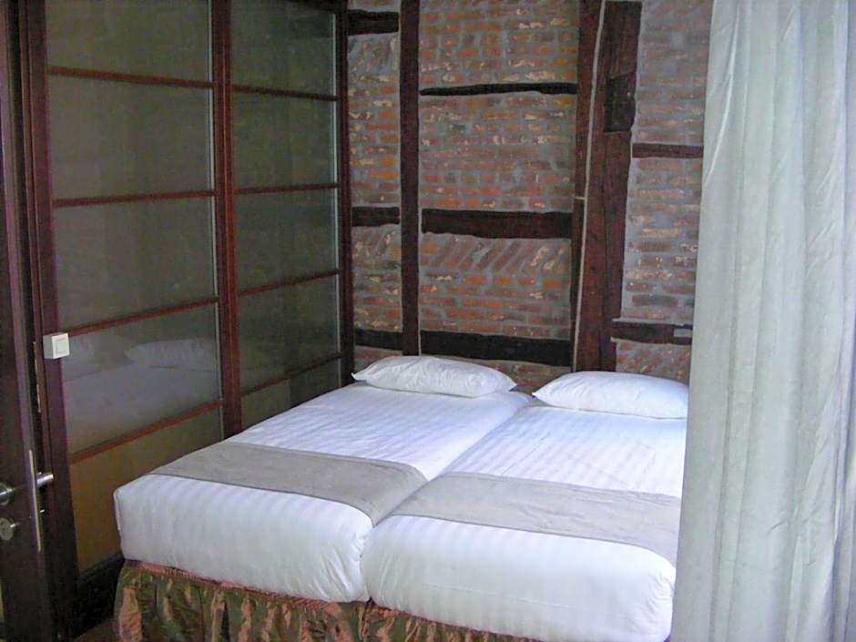 Amosa Liège City Centre Hotel