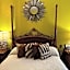 Eklectic Hotel Boutique