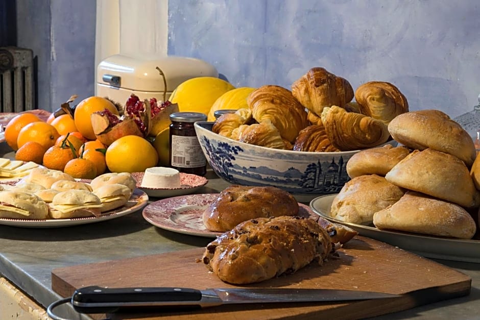 Al Porto Di Lucca B&B