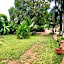 Yaxche Centro Hostal y Camping
