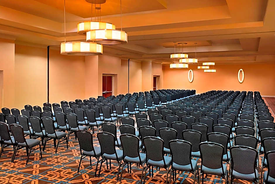 Sheraton Agoura Hills Hotel