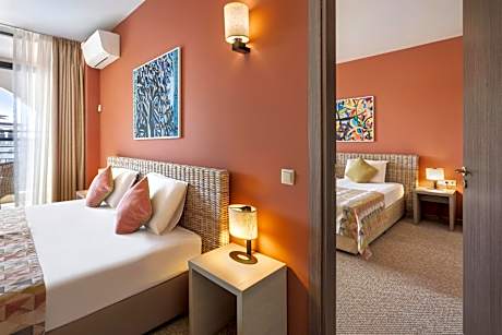 Family Suite (3 Adults + 1 Child or 4 Adults)