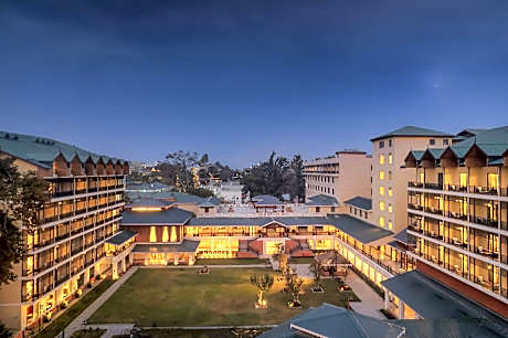 Radisson Collection Hotel & Spa, Riverfront Srinagar