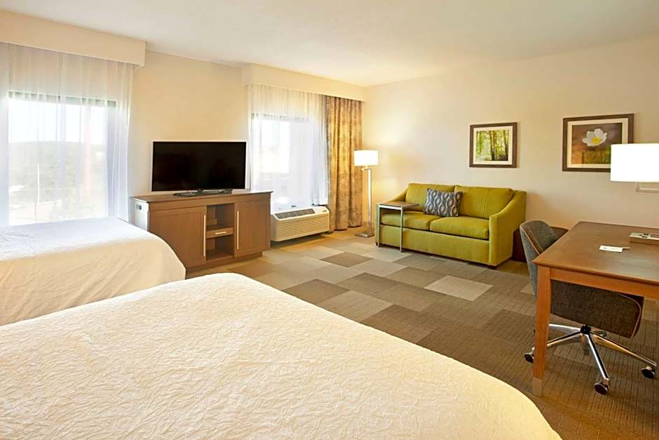 HAMPTON INN & SUITES BY HILTON NASHVILLE-SMYRNA