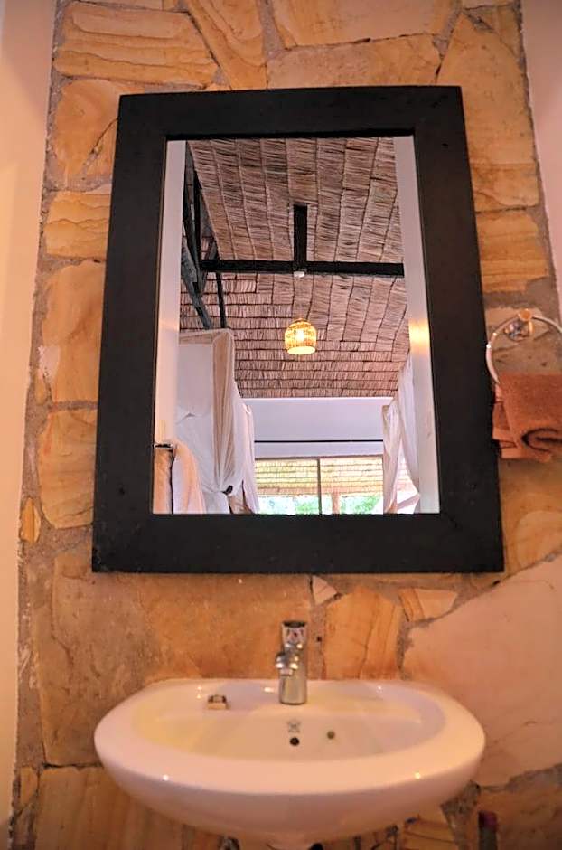 Honey Badger Lodge
