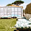 Laurus Hotel