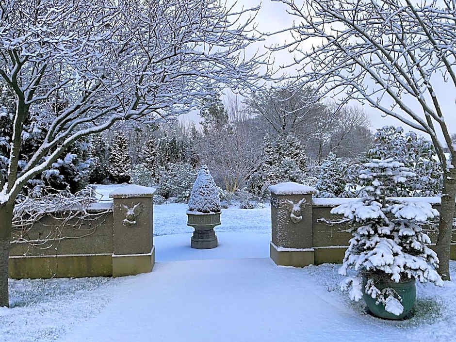 Crowfield Country House