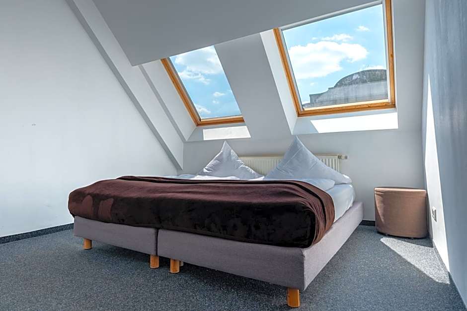 Ballhaus Berlin Hostel