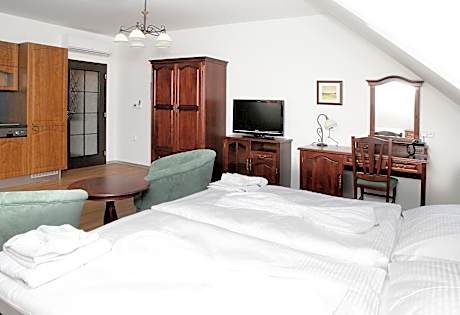 Double Room with Private Bathroom