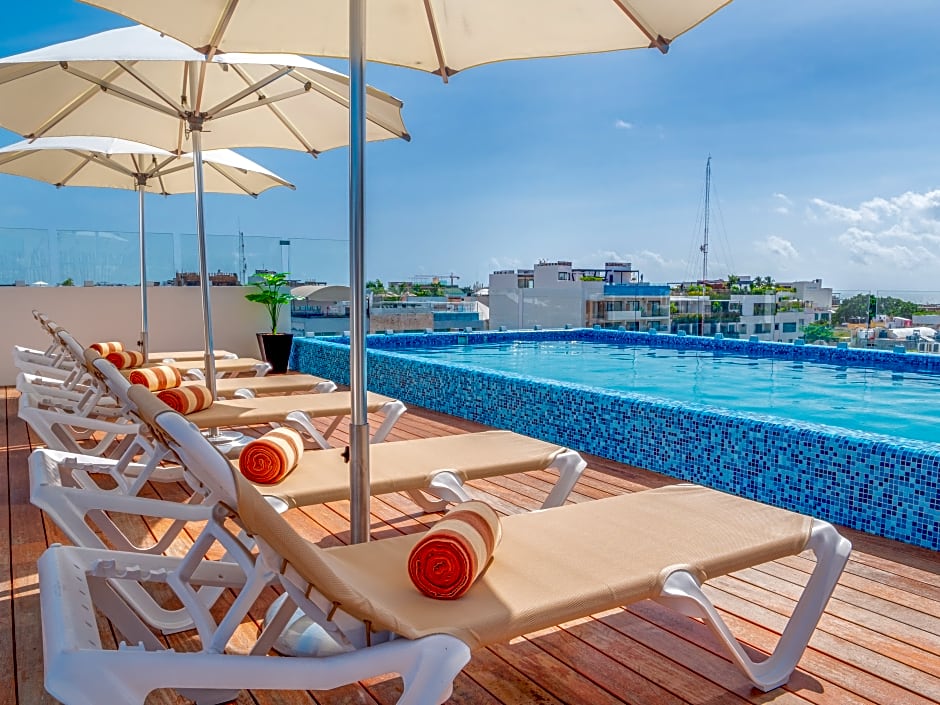 Hotel Lahun Suites Playa del Carmen