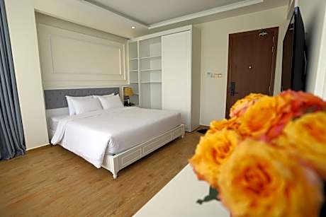 Suite with City View