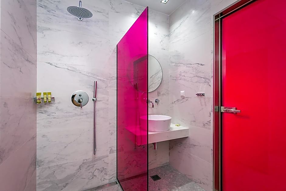 The Elegant Apartments