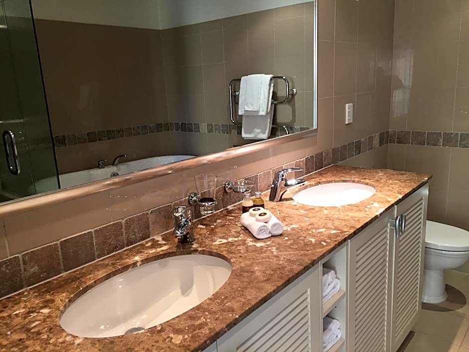 Auckland Waterfront Serviced Apartments on Prince's Wharf