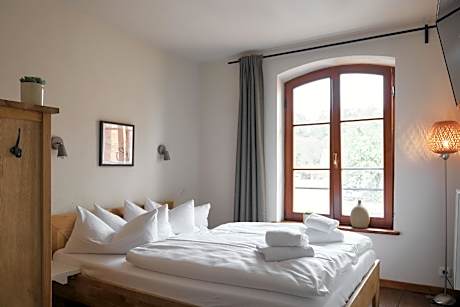 Doppelzimmer-Economy-Ensuite mit Dusche