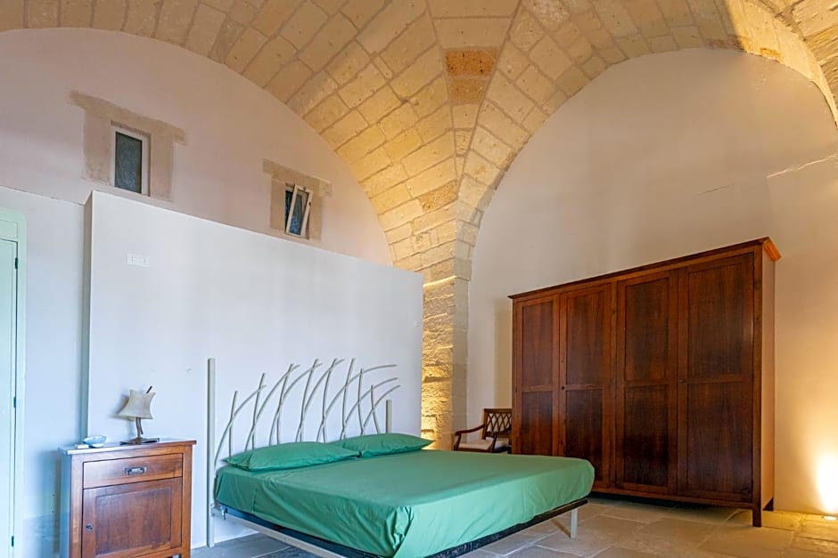 Masseria Torre Sant'Andrea (Antica Masseria Malapezza)