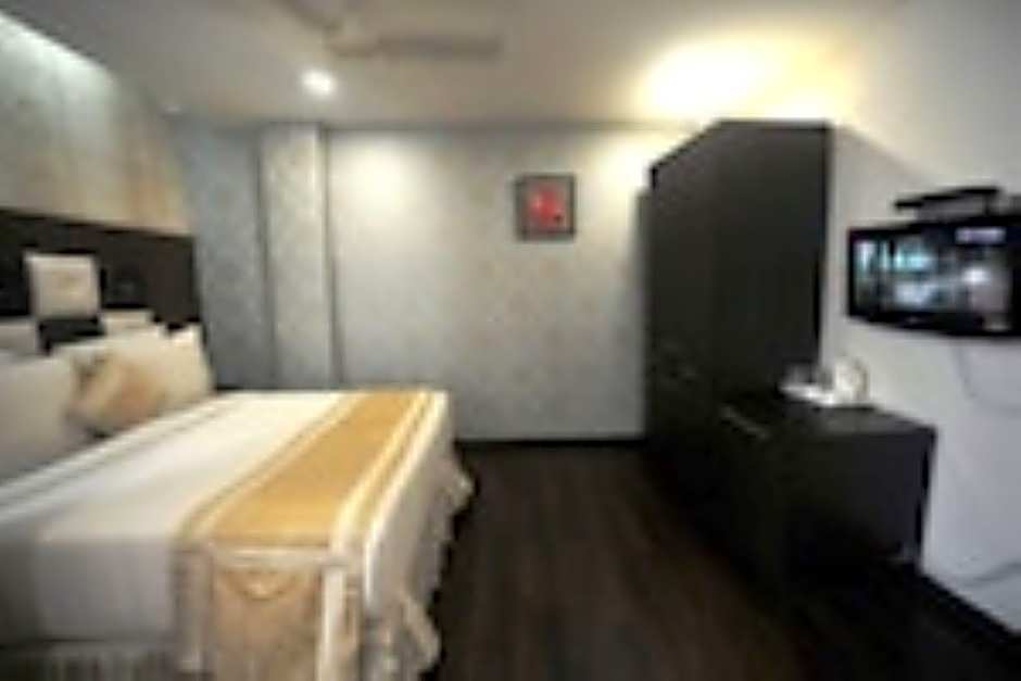 Hotel Lee International