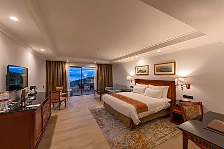 Superior Double Room with Sea View & Terrace