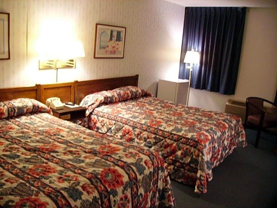 Red Carpet Inn Fanta Suites Hotel