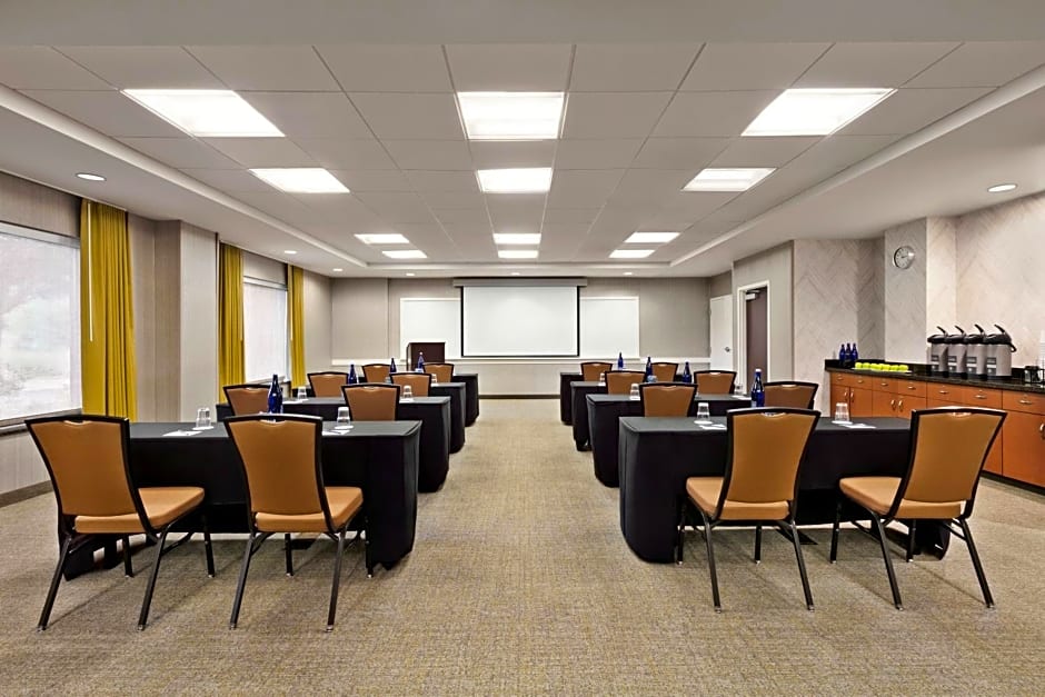 SpringHill Suites Dulles Airport