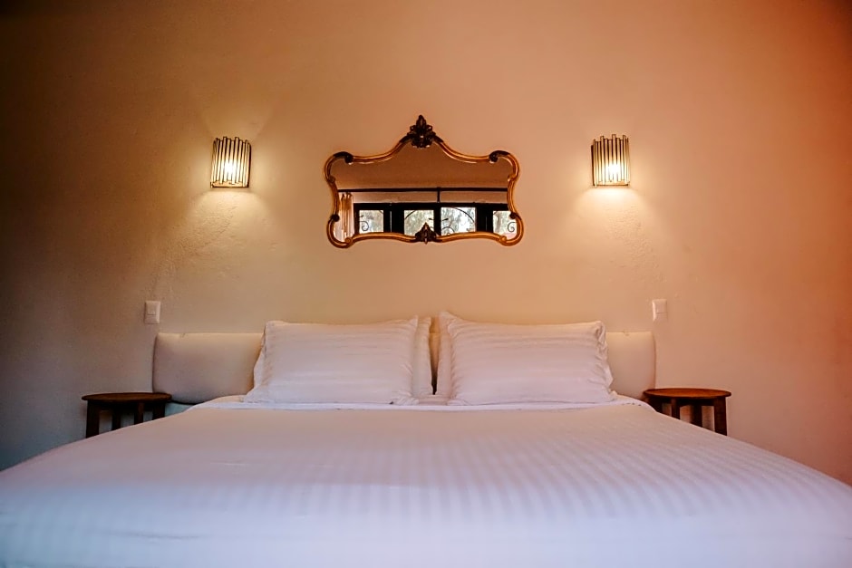 Casa Luna Hotel Boutique