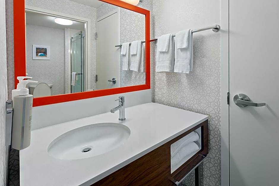 Hampton Inn By Hilton & Suites Scottsburg