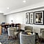Holiday Inn Express & Suites Mountain View Silicon Valley By IHG