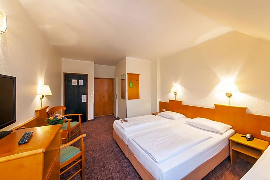 Hotel Ahl Meerkatzen Koln