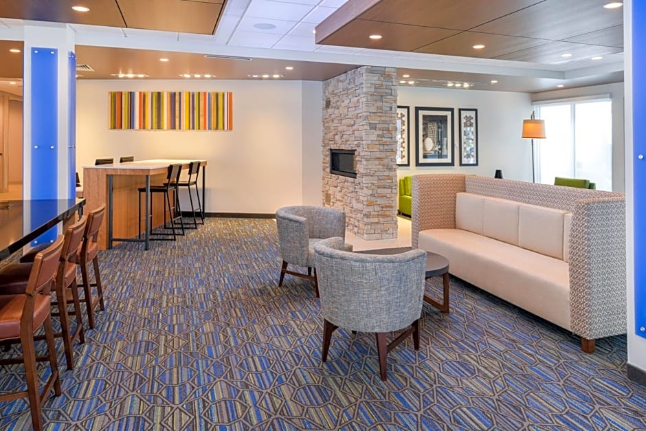 Holiday Inn Express & Suites - Ogallala, an IHG Hotel