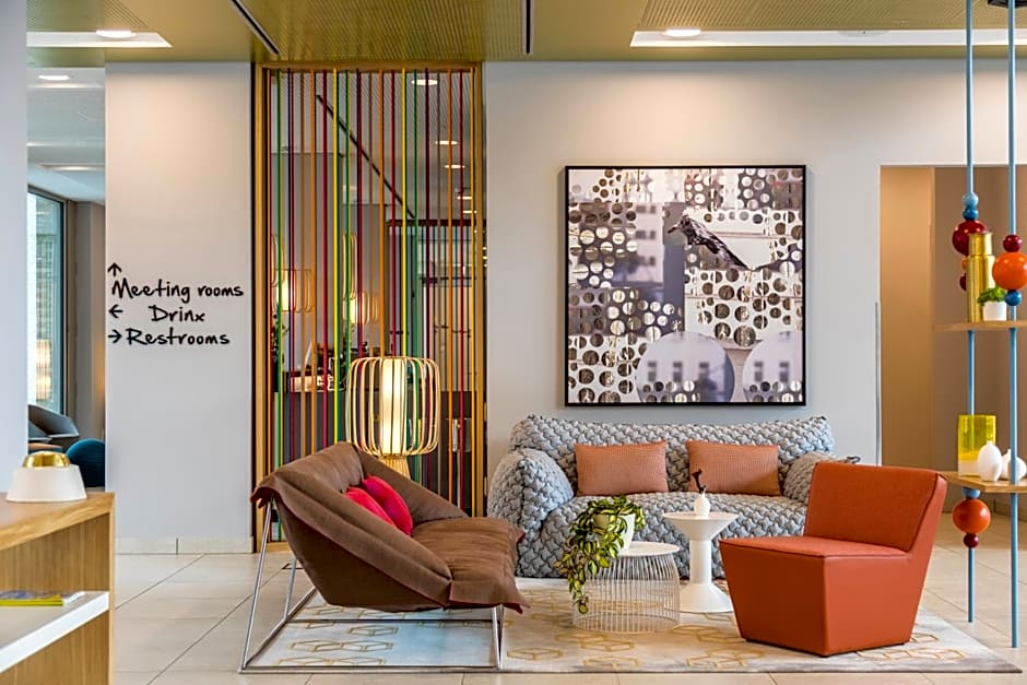 Capri by Fraser Berlin