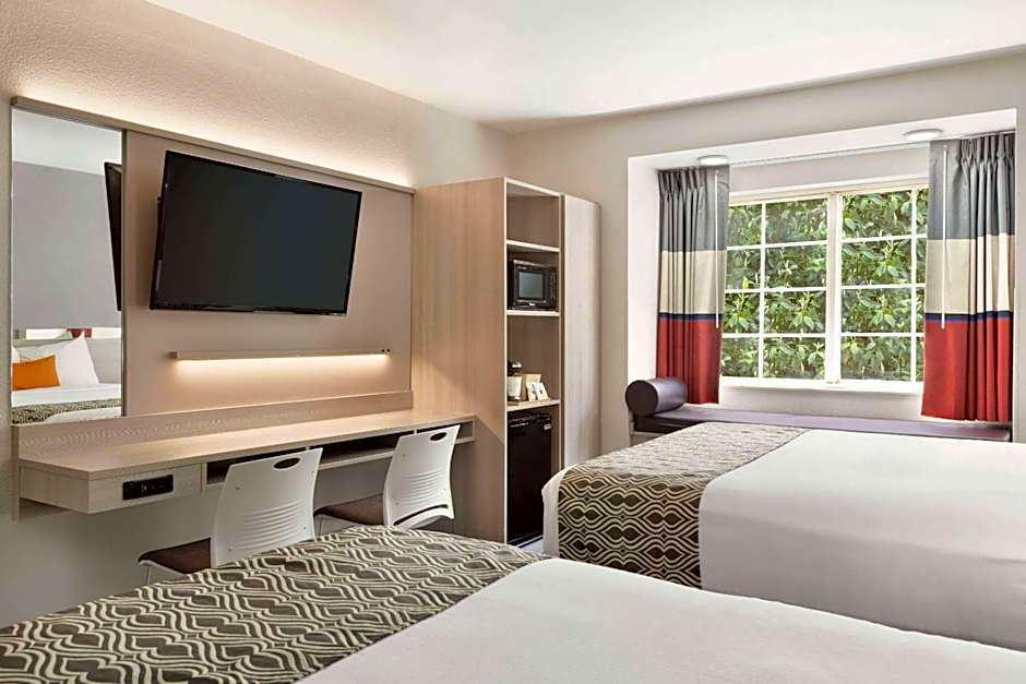 Microtel Inn & Suites by Wyndham Raleigh