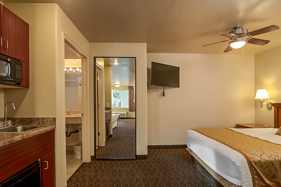 St. George Inn and Suites