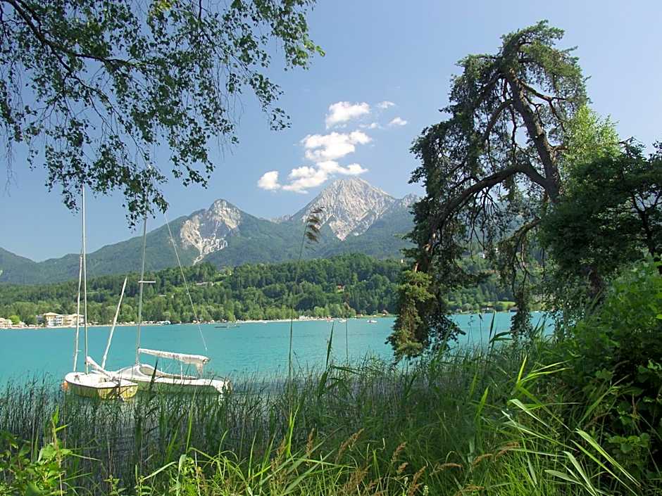 Inselhotel Faakersee