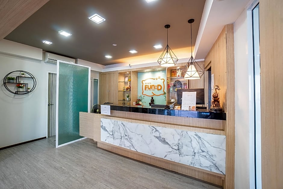 Fun-D City View Hotel