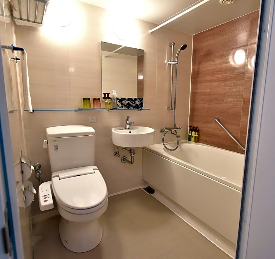 Odysis Suites Osaka Airport Hotel
